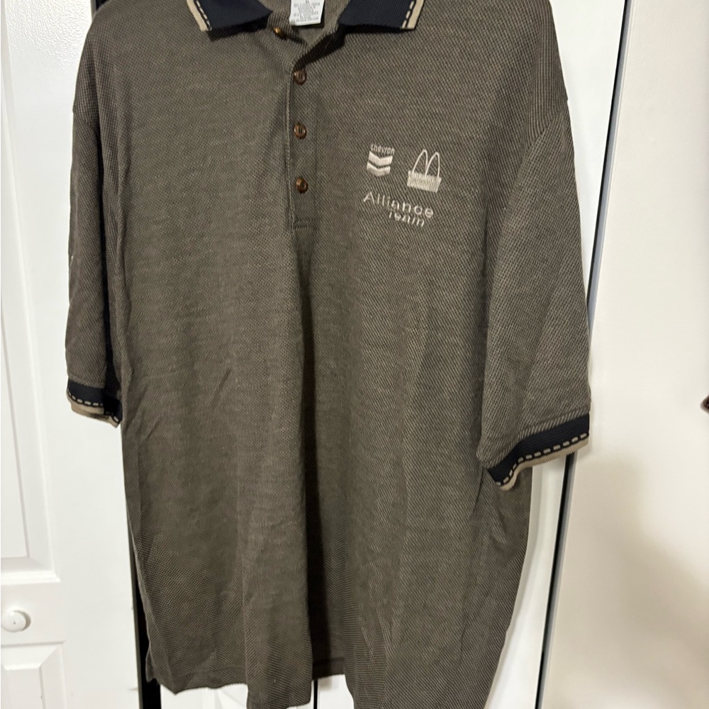 Vintage Munsingwear McDonald’s and Chevron Alliance Team Patterned Polo Size XL